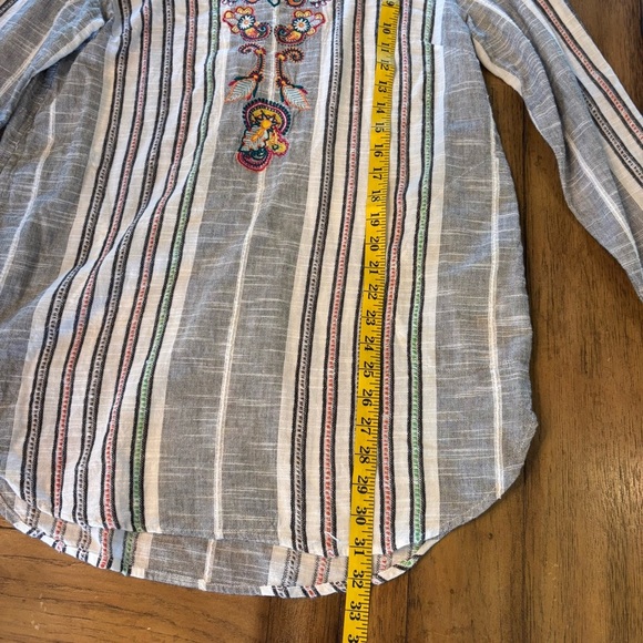 Soft Surroundings Aruba Floral Embroidered Tunic,M/L,Beach, Fall, Weekend - Picture 9 of 15